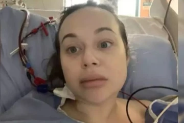 மது அருந்திவிட்டு மட்டையான இளம்பெண்; அழுகிய கால்கள் - பகீர் பின்னணி!