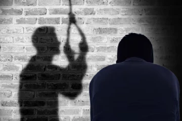 பொருளாதார நெருக்கடி : 50 பேர் எடுத்த விபரீத முடிவு