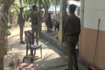 யாழ்.தெல்லிப்பழையில் மகனே தனது தாயைக் கொன்றிருக்கலாம் : பொலிஸார் சந்தேகம்