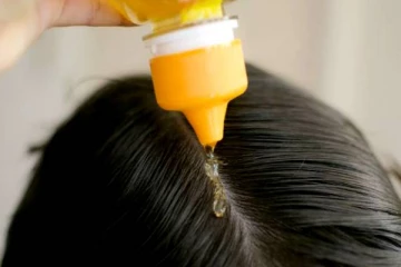 இந்த 2 பொருள் கலந்து போடுங்க.. நார் மாதிரி இருக்கும் முடி காடு மாதிரி வளரும்!