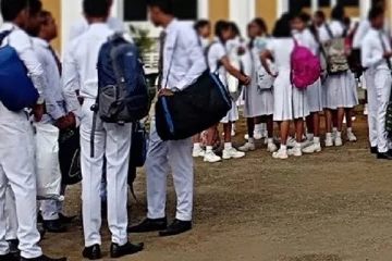 பாடசாலைகளுக்கான பாதுகாப்பு தொடர்பில் அமைச்சர் வெளியிட்ட தகவல்