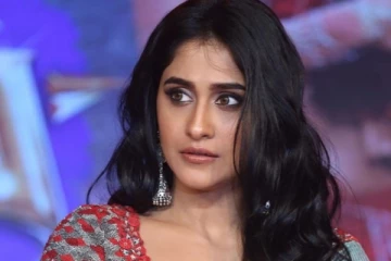 என் உடலின் அந்த இடத்தில் கை வைத்தார்.. அட்ஜஸ்ட்மென்ட் பற்றி பேசிய நடிகை ரெஜினா