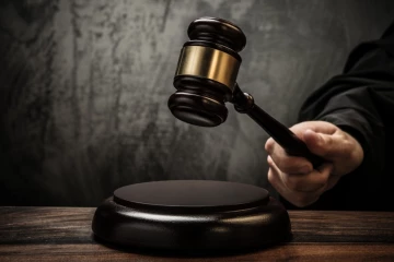 පුද්ගලයෙකුට වෙඩි තබා කපා කොටා ඝාතනය කෙරූ මාමඩල සැකකරුවෝ රිමාන්ඩ්