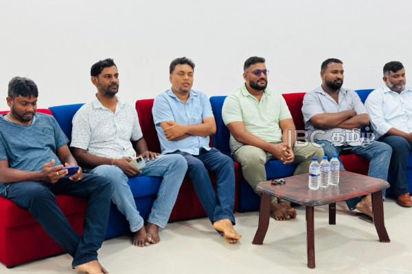 சுமந்திரனின் ஹர்த்தால் அறிவிப்பு : வவுனியா வர்த்தகர்களின் நிலைப்பாடு வெளியானது | Vavuniya Traders Stance On Sumanthirans Hartal