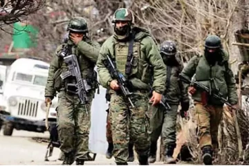 பாகிஸ்தான் பயங்கராவாதிகள் சுட்டுக்கொலை ; பாதுகாப்பு படையினர் 6 பேர் காயம்