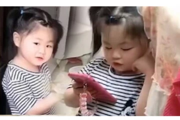 அப்பாவின் போனில் நூடுல்ஸ் ஆர்டர் செய்த சிறுமி! அடுத்து வந்திறங்கிய பெரிய வேன் - குடும்பமே ஷாக்!