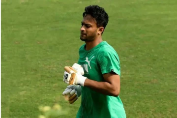 ஸ்டம்புகளை வீசிய ஷகிப் உல் ஹசன்: மன்னிப்பு கோரி அறிக்கை