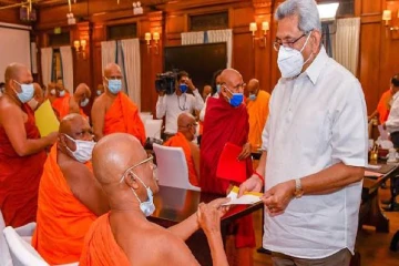 கோட்டாபயவை காப்பாற்றும் இறுதி முயற்சி! களத்தில் குதித்த முக்கிய சக்தி (VIDEO)