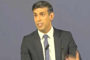 பிரித்தானியர்கள் கணிதத்திற்கு எதிரான மனநிலையை மாற்ற வேண்டும்: பிரதமர் ரிஷி சுனக்