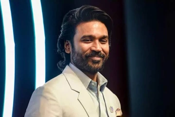 சூப்பர்ஸ்டாருடன் ஐபிஎல் மேட்ச் பார்த்த தனுஷ் - வைரல் போட்டோ