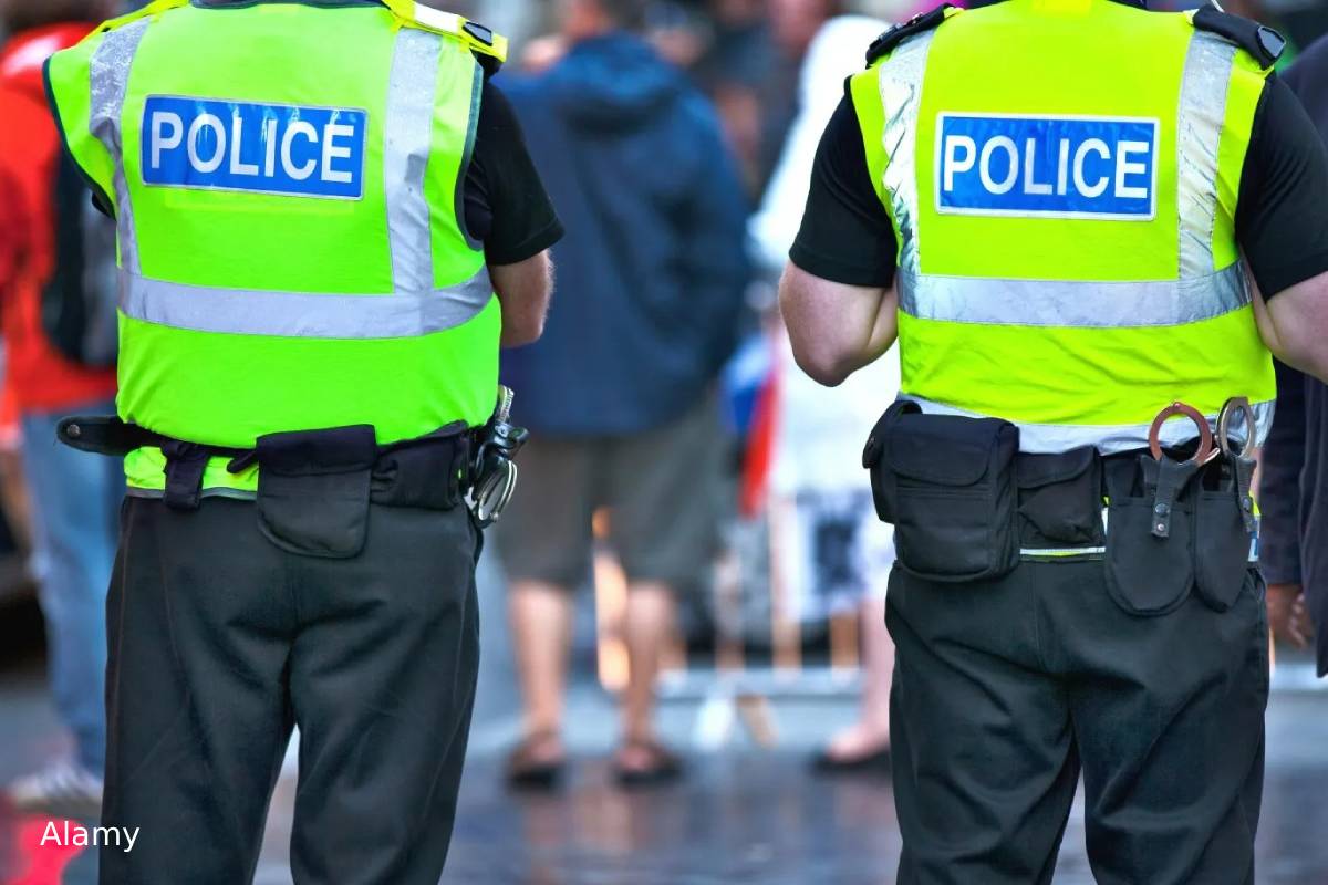 four arrested in london who suspicion spy for iran