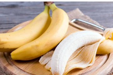 இது தெரிந்தால் இனி வாழைப்பழ தோலை தூக்கி எறிய மாட்டீங்க!