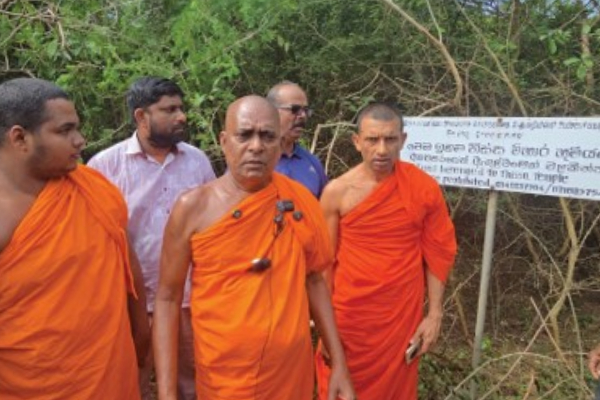 அரங்கேறும் நாடகம்: திஸ்ஸ விகாரை அமைத்தமை மகா தவறு - நயினாதீவு விகாராதிபதி அதிரடிக் கருத்து | Jaffna Thayiddy Vihara Illegal Constriction