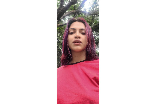 புதிய ஹேர் ஸ்டைலுக்கு மாறிய நடிகை அமலா பால்.. எப்படி மாறிவிட்டார் பாருங்க | Amala Paul New Hair Style