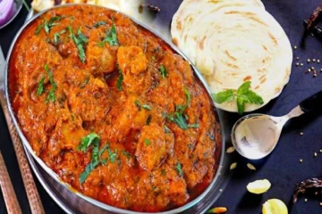 சிக்கன் பிரியர்களுக்கு சூப்பர் ட்ரீட்! அசத்தலான மசாலா சிக்கன் கிரேவி பண்ணலாமா?