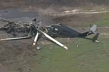 கிளிமஞ்சாரோ மலையில் ஹெலிகாப்டர் விபத்து: உதவிக்காக சென்ற இடத்தில் 5 பேர் உயிரிழப்பு