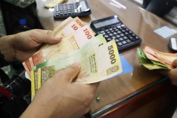 இலங்கையில் 45,000 ரூபாவுக்கு மேல் வருமானம் ஈட்டும் நபர்களுக்கு எற்பட்டுள்ள சிக்கல்