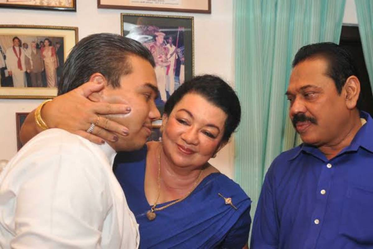 விரைவில் ஷிரந்தி ராஜபக்ச கைது செய்யப்படப் போகின்றாரா.. வைத்தியசாலையில் அனுமதிக்கப்பட்டது ஏன் | Shiranthi Visited The Hospital Before Arrested