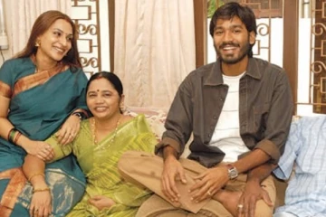 பல ஆண்டுகள் கழித்து குடும்பத்துடன் சேர்ந்து புகைப்படம் எடுத்துக்கொண்ட தனுஷ்.. யார்யாரெல்லாம் இருக்காங்க தெரியுமா