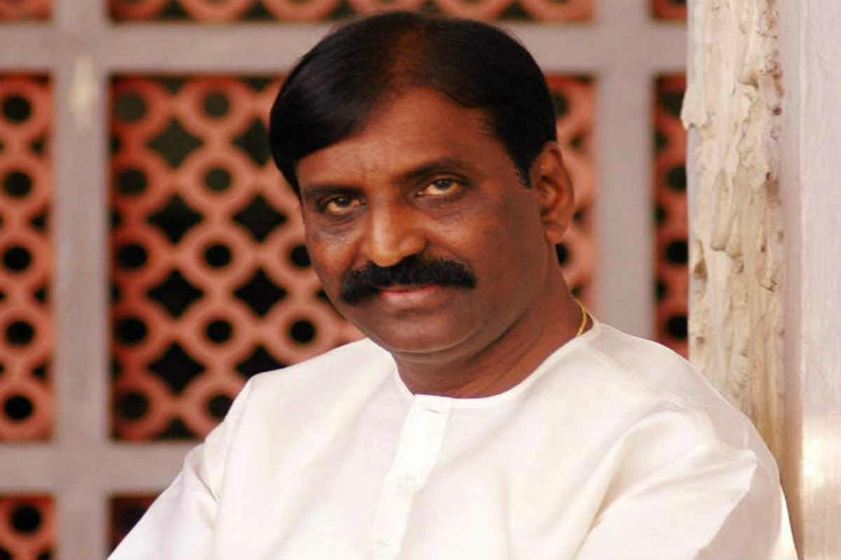 பாக்கியராஜ் கடைசி ஆசை என்ன தெரியுமா? நிறைவேற்றிய வைரமுத்து | Vairamuthu Fulfilled Bhagyaraj S Last Wish Viral பாக்கியராஜ் கடைசி ஆசை என்ன தெரியுமா? நிறைவேற்றிய வைரமுத்து | Vairamuthu Fulfilled Bhagyaraj S Last Wish Viral