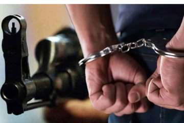 உள்நாட்டு துப்பாக்கியுடன் சந்தேக நபர் ஒருவர் கைது