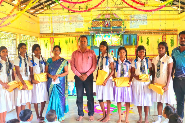 சிறுவர்களை இலக்கு நோக்கி பயணிக்க வைப்பதே ஆசிரியர்களின் கடமை:ப.தர்மகுமாரன் | Moral Duty Of Teachers