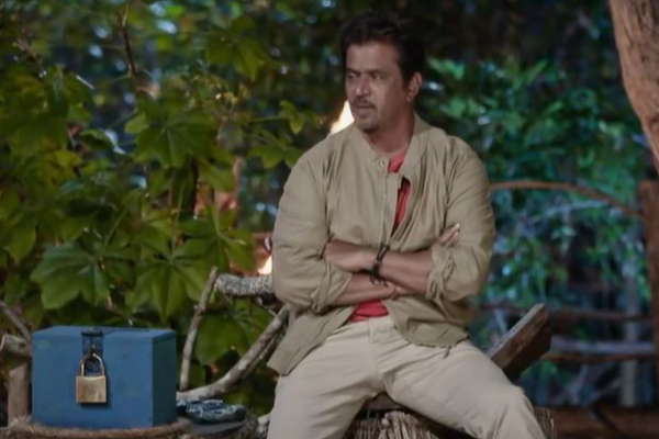 பரபரப்பு.... ஆபத்தில் அடுத்தடுத்து வெளியேறிய 4 போட்டியாளர்கள்! லேடிகேஸிற்கு என்ன நடந்தது? | Survivor 20 11 2021 Zee Tamil Show