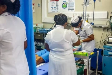 யாழில் அதிபரின் தாக்குதலில் மாணவனின் செவிப்பறை செயலிழந்தது