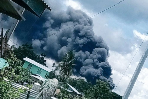 பிலிப்பைன்ஸ்ஸை உலுக்கிய விமான விபத்து! பலர் பலி | Plane Crash Shakes The Philippines