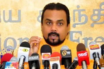 மீறிச் செயல்பட்டால் ராஜபக்ச அரசு கவிழ்வதை யாராலும் தடுக்க முடியாது! விமல் எச்சரிக்கை