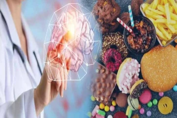 மூளையின் ஆரோக்கியத்தை பாதுகாக்கணுமா? அப்போ இந்த உணவுகளை சாப்பிடாதீங்க