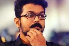 விஜய்யின் இந்த படத்தை ரீமேக் செய்தால் ஹீரோயின் இவர் தான்! பிரபல நடிகையின் ஆசை!