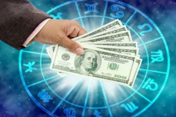 சிம்மத்தில் மூன்று கிரக சேர்க்கை! வற்றாத பண வரவை பெறப்போகும் ராசிக்காரர் யார் தெரியுமா? இன்றையராசிப்பலன்