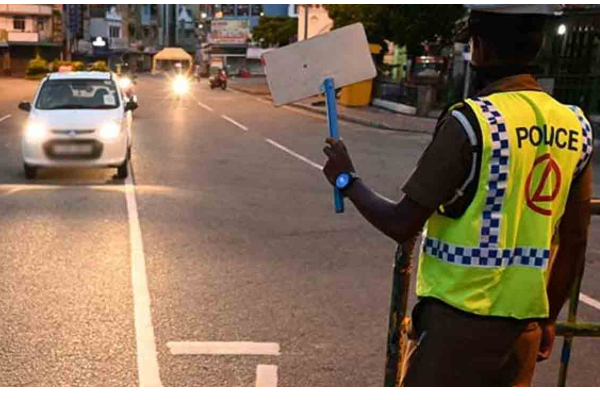 புத்தாண்டை முன்னிட்டு கொழும்பில் விசேட பாதுகாப்புத் திட்டம் | 1200 Police Officers On Duty For New Year S Eve
