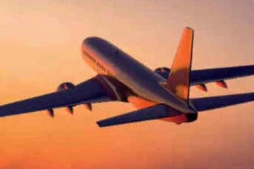 ගුවන් යානයක් හදිසියේම ගොඩ බස්වයි - මගීන් 190ක් එහි සිට ඇත..