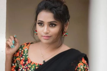 சீரியல் நடிகை பரீனாவுக்கு என்னா ஆச்சு? முகமெல்லாம் தீக்காய தழும்பாக இருக்கே