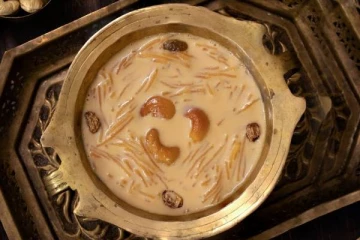 தித்திக்கும் சுவையில் கேரமல் சேமியா பாயாசம்.., செய்வது எப்படி?