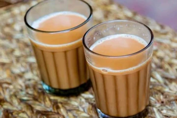 இலங்கையில் நாளை முதல் பால் - தேநீர் விலையில் மாற்றம்!
