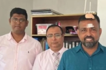 පහර කෑ තුන්මුල්ල ඉන්ධන පිරවුම්හලේ කළමනාකරු මුණ ගැසීමට ආ විශේෂ තැනැත්තා..