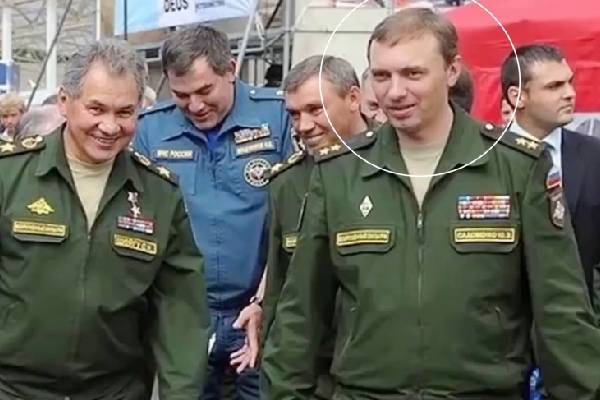 ரகசியங்களைக் காப்பவர் என அறியப்பட்டவர்... புடினால் பதவி பறிக்கப்பட்ட நிலையில் மர்ம மரணம் | Putin Defence Chief Dies Suddenly