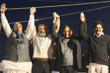 ஆளும் கட்சி பற்றி கவலை இல்லை - ராகுல்காந்தியின் யாத்திரை கூட்டத்தில் கமல்ஹாசன் பேச்சு