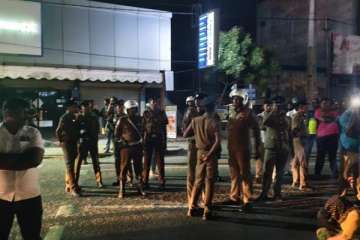 தமிழர் பகுதியொன்றில் கடும் பதற்ற நிலை ; குவிக்கபட்டுள்ள பொலிஸார்