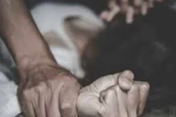 සිය දස හැවිරිදි දියණිය.. පියා අතින් දුෂණය වූ භයානක සිදුවීම...