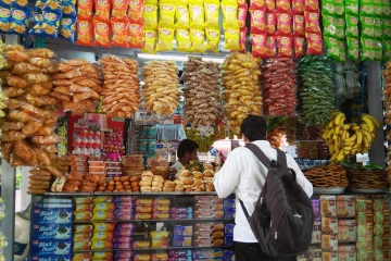 நாடு முழுவதும் பேருந்து நிலையங்களைச் சூழவுள்ள கடைகளில் அதிரடி சோதனைகள்