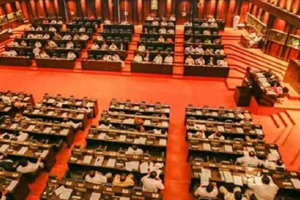 நெருக்கடிக்குள்ளாகியுள்ள எதிர்க்கட்சியினர்! அமைச்சர் பிமல் ரத்நாயக்க குற்றச்சாட்டு | Opposition Party In Crisis Accuses Bimal Ratnayake நெருக்கடிக்குள்ளாகியுள்ள எதிர்க்கட்சியினர்! அமைச்சர் பிமல் ரத்நாயக்க குற்றச்சாட்டு | Opposition Party In Crisis Accuses Bimal Ratnayake