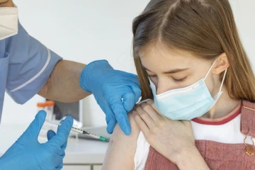 ஸ்கொட்லாந்தில் சிறுவர்  தடுப்பூசிக்கு கடிதங்கள் அனுப்பிவைப்பு