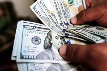 இலங்கை ஏற்றுமதியாளர்களின் டொலர் வருமானத்தின் பெரும்பகுதி வெளிநாடுகளில் பதுக்கல்: மத்திய வங்கியின் ஆளுநர்