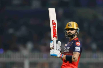 RCB vs MI - எந்த இந்தியா வீரரும் செய்யாத சாதனையை படைத்த விராட் கோலி
