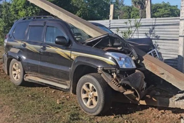 முன்னாள் நாடாளுமன்ற உறுப்பினரின் வாகனம் விபத்து : ஒருவர் காயம்