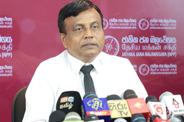 பொதுப் பாதுகாப்பு பிரதி அமைச்சருக்கு எதிராக சிஐடியில் முறைப்பாடு | Complint Against Sunil Watagala